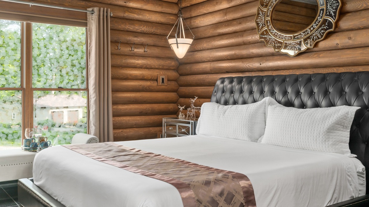 Photo of Bedroom in Logan