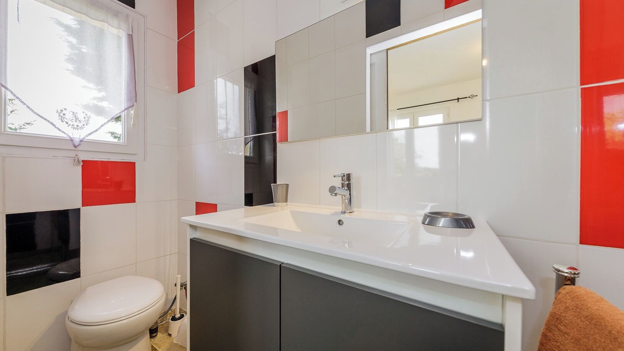 Photo of Bathroom in Saint-Rabier