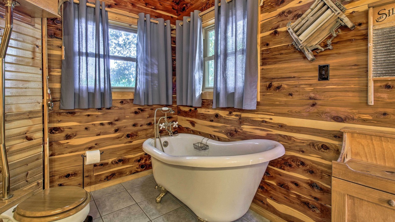 Photo of Bathroom in Goodson