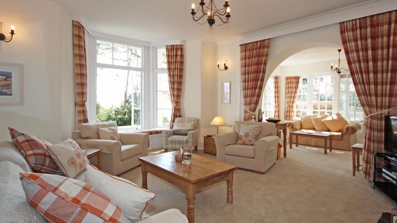 Photo of Livingroom in Salcombe