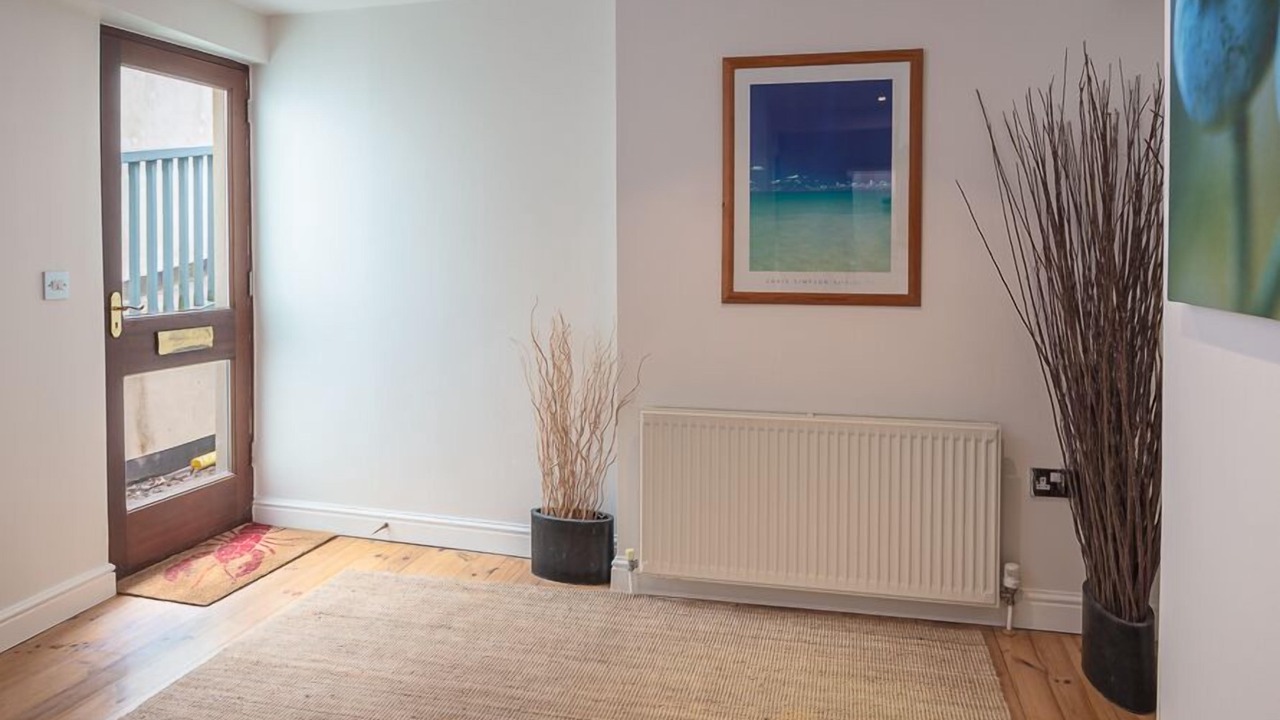 Photo of Others in Hope-Cove