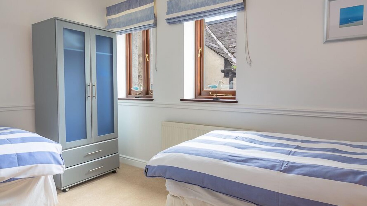 Photo of Bedroom in Hope-Cove