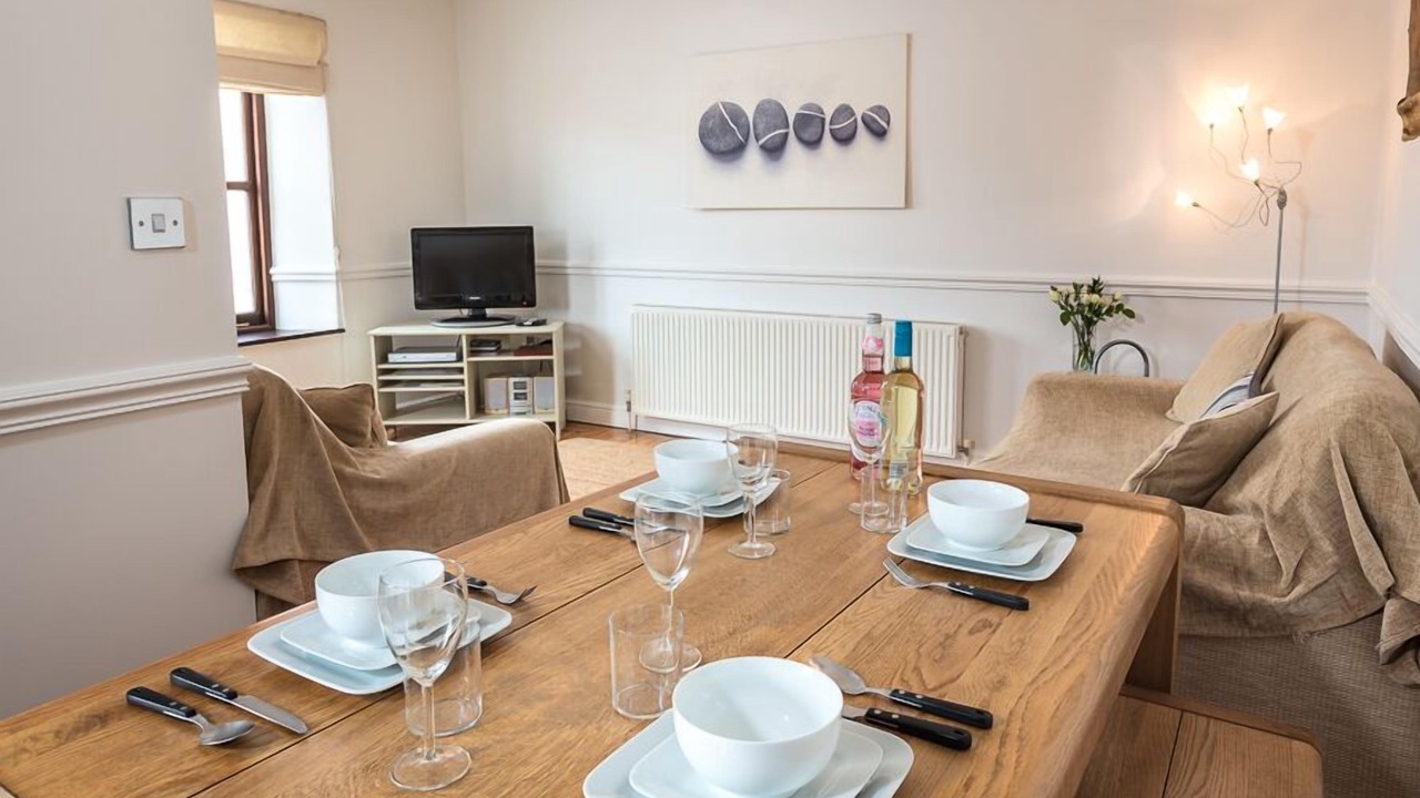 Photo of Livingroom in Hope-Cove