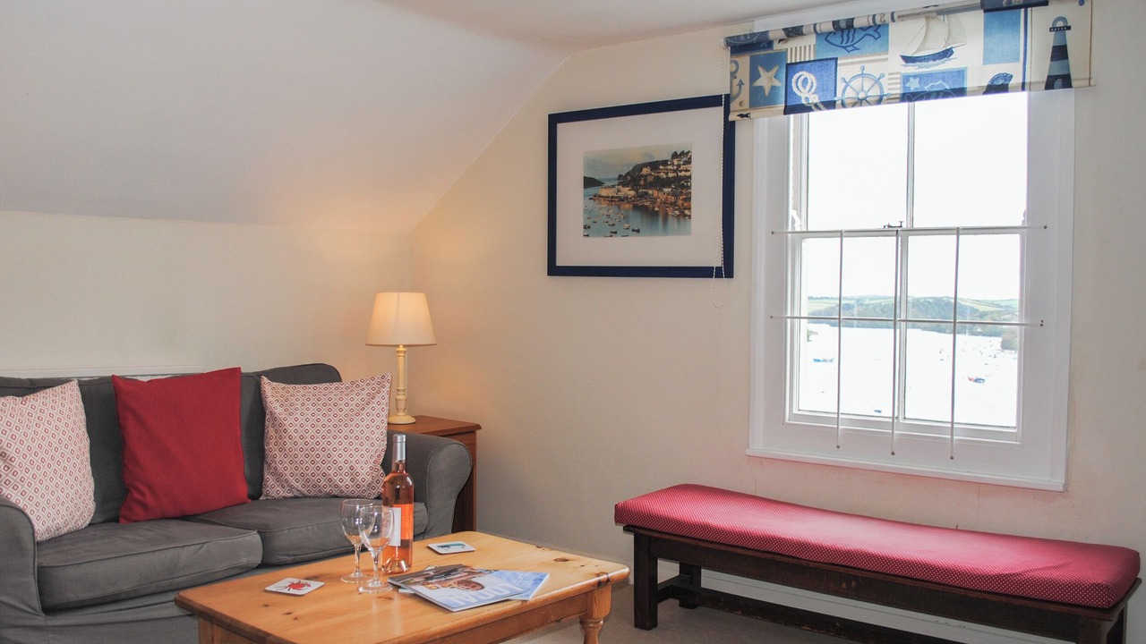 Photo of Livingroom in Salcombe