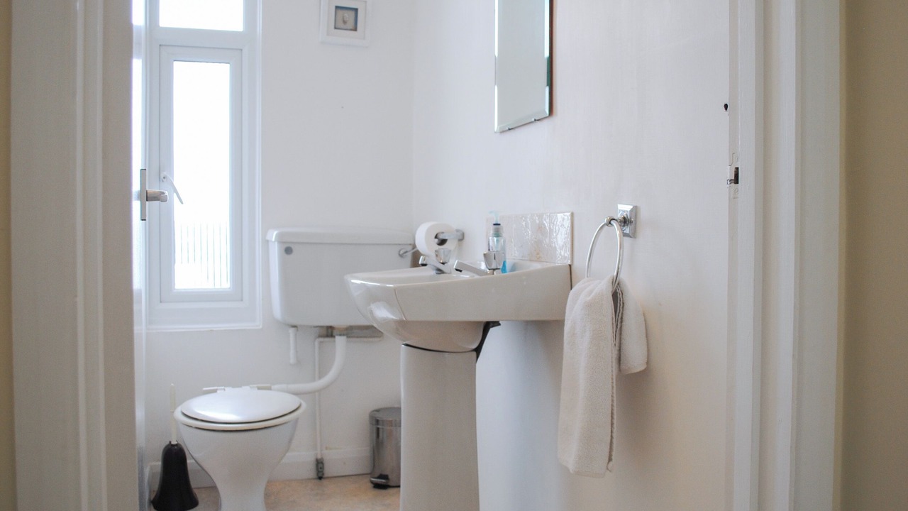 Photo of Bathroom in Salcombe