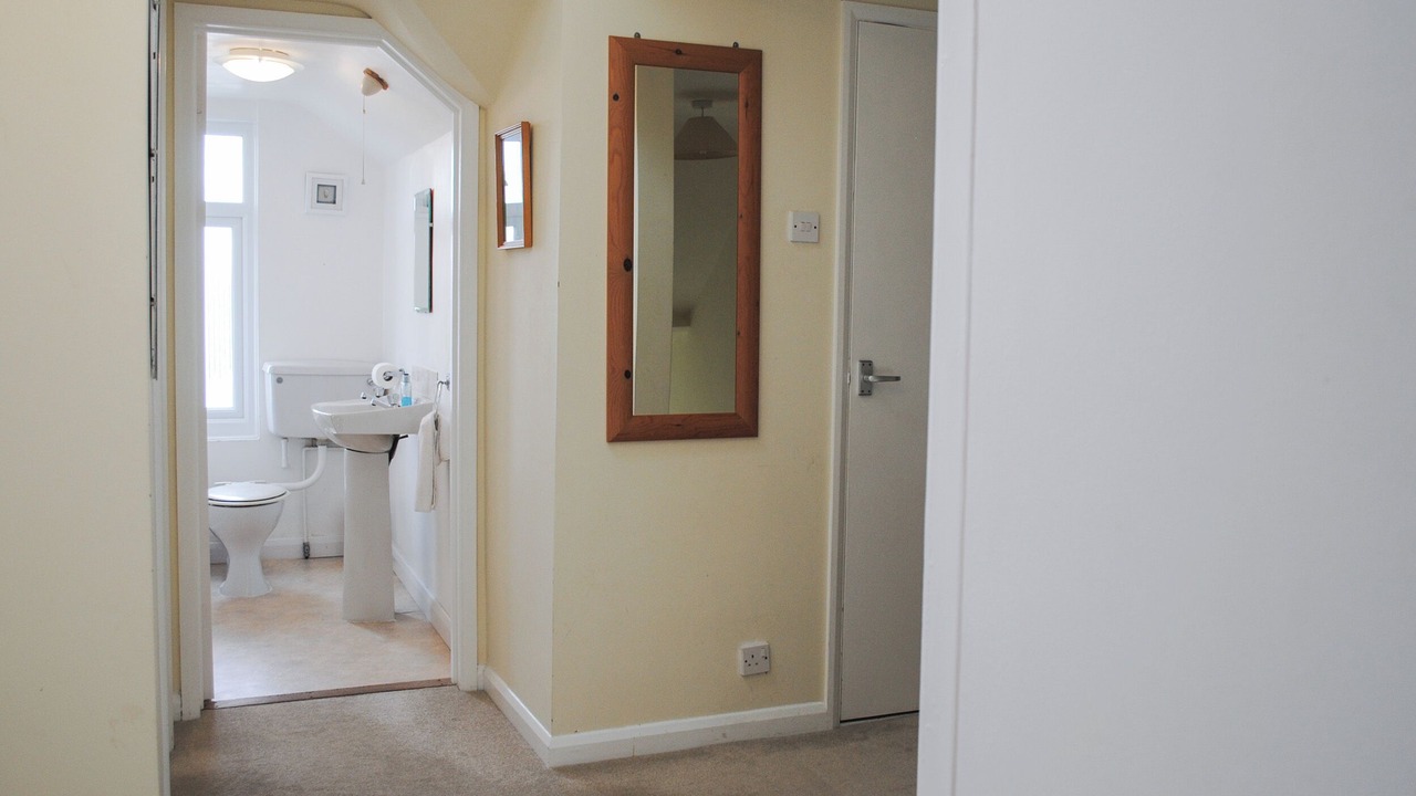 Photo of Bathroom in Salcombe