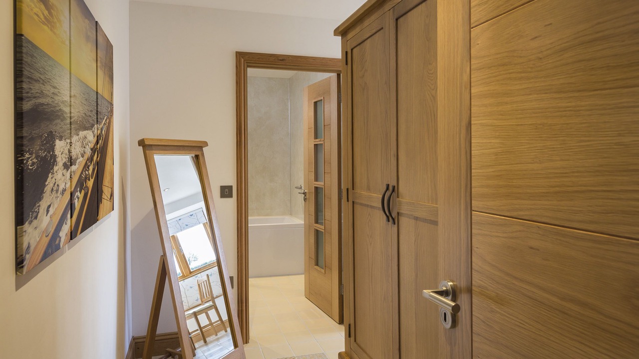 Photo of Others in Bugford