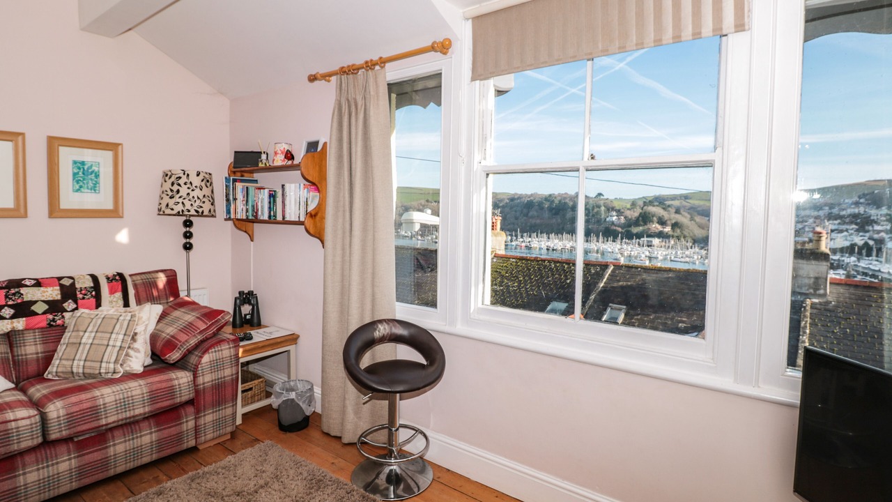 Photo of Livingroom in Dartmouth