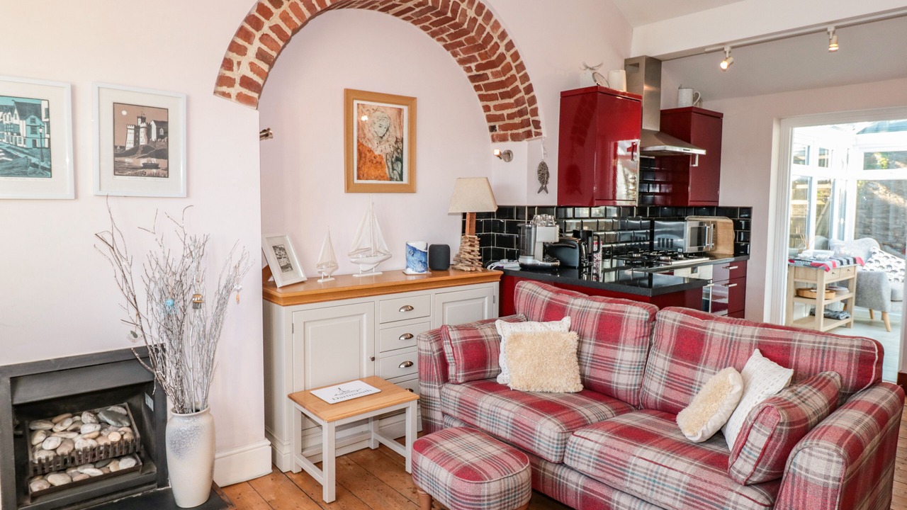 Photo of Livingroom in Dartmouth