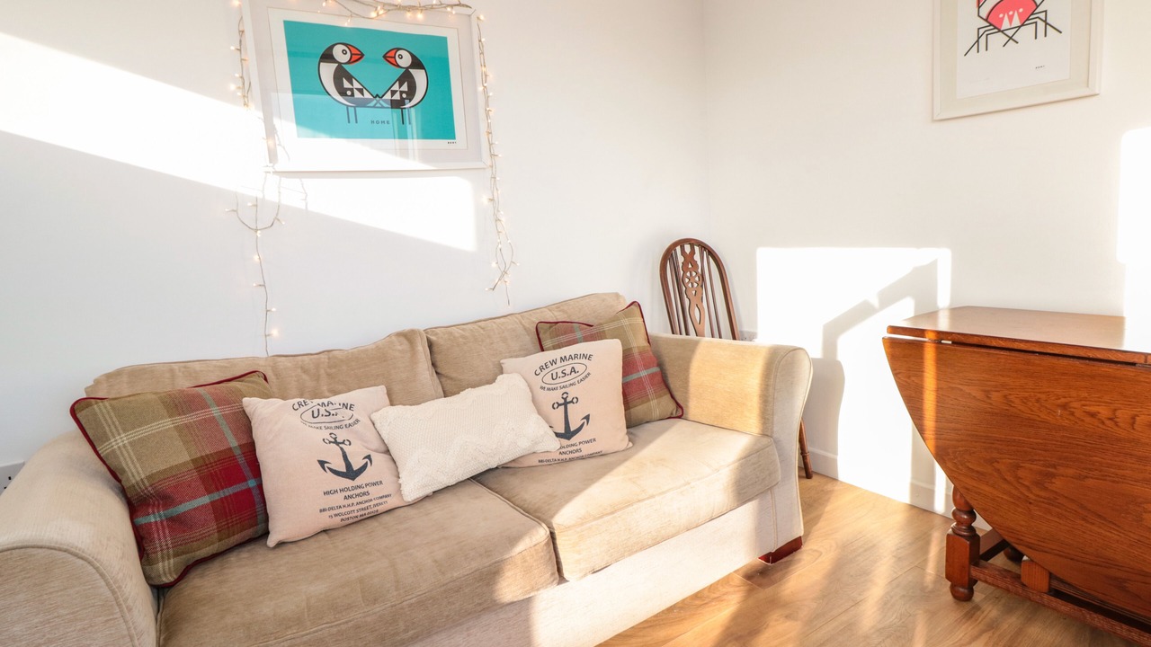 Photo of Livingroom in Dartmouth