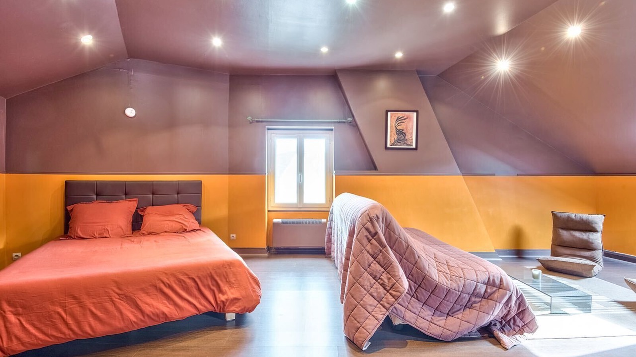 Photo of Bedroom in Vetheuil