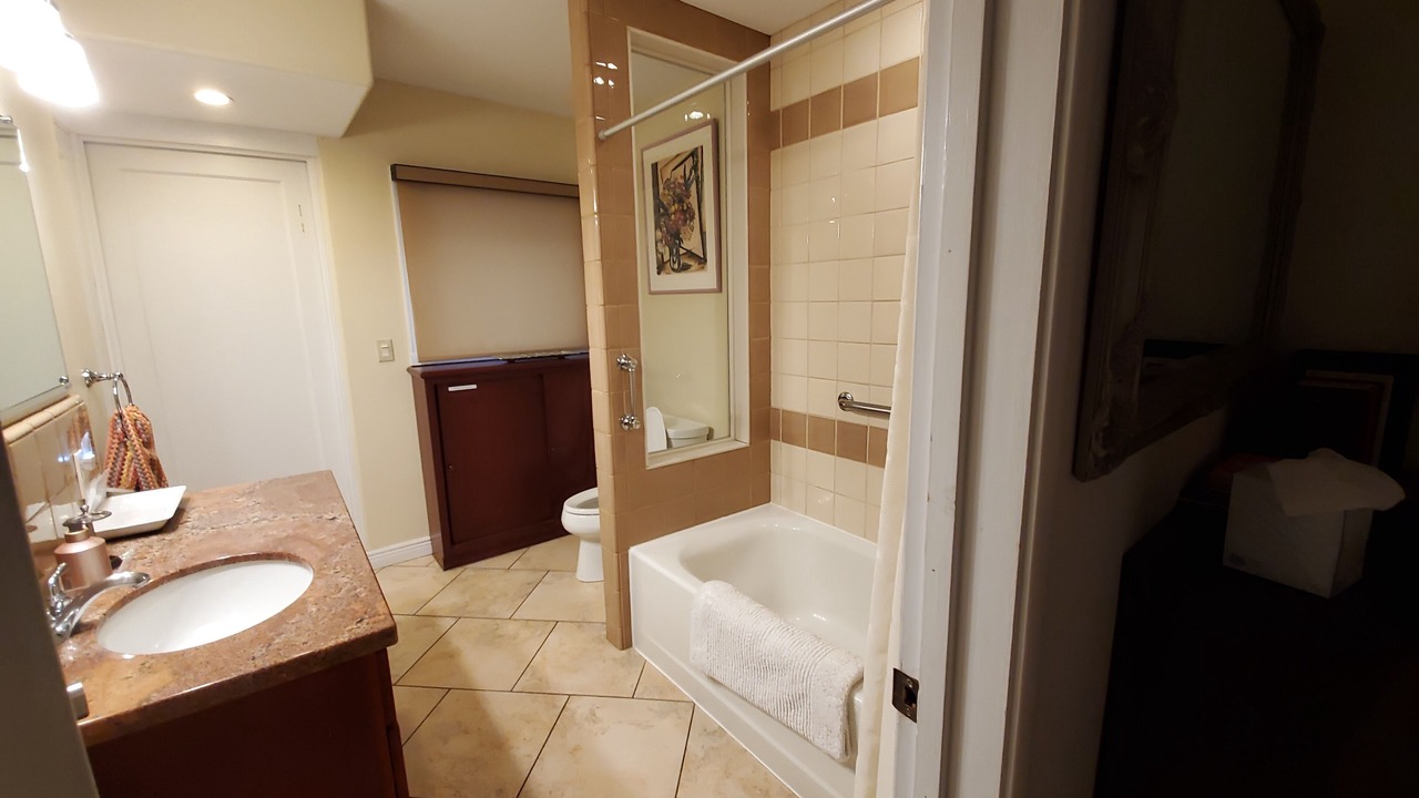 Photo of Bathroom in Maxwell Park