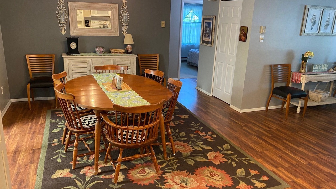 Photo of Livingroom in Lower Township