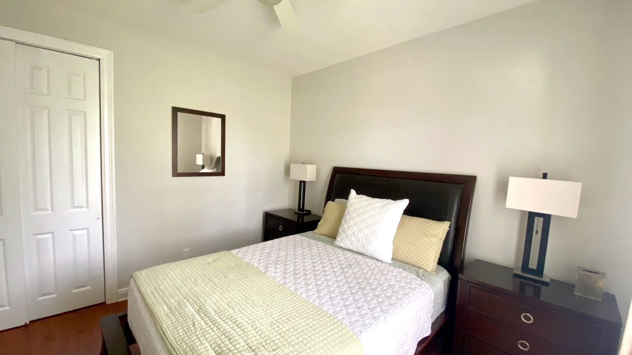 Photo of Bedroom in Lake Worth