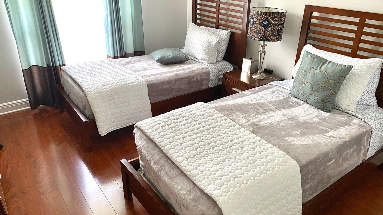 Photo of Bedroom in Lake Worth