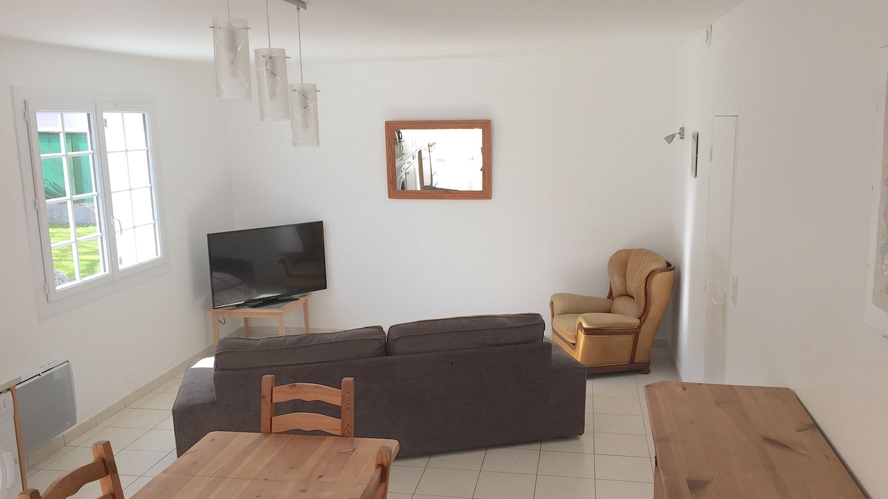 Photo of Livingroom in Ayros-Arbouix