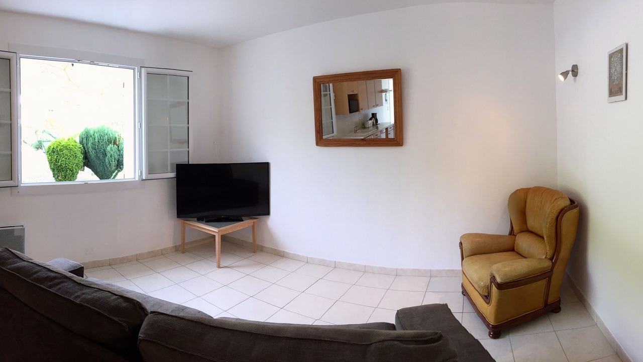 Photo of Livingroom in Ayros-Arbouix