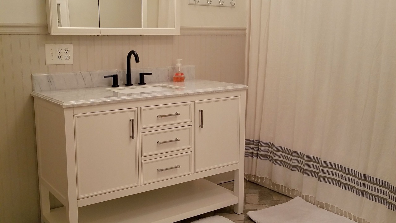 Photo of Bathroom in Clayton