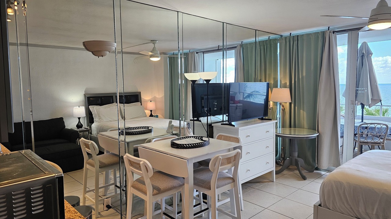 Photo of Bedroom in Galt Mile