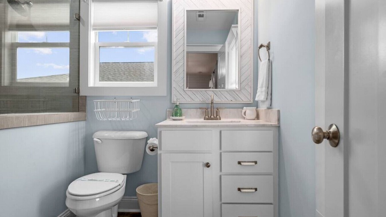 Photo of Bathroom in Holden Beach