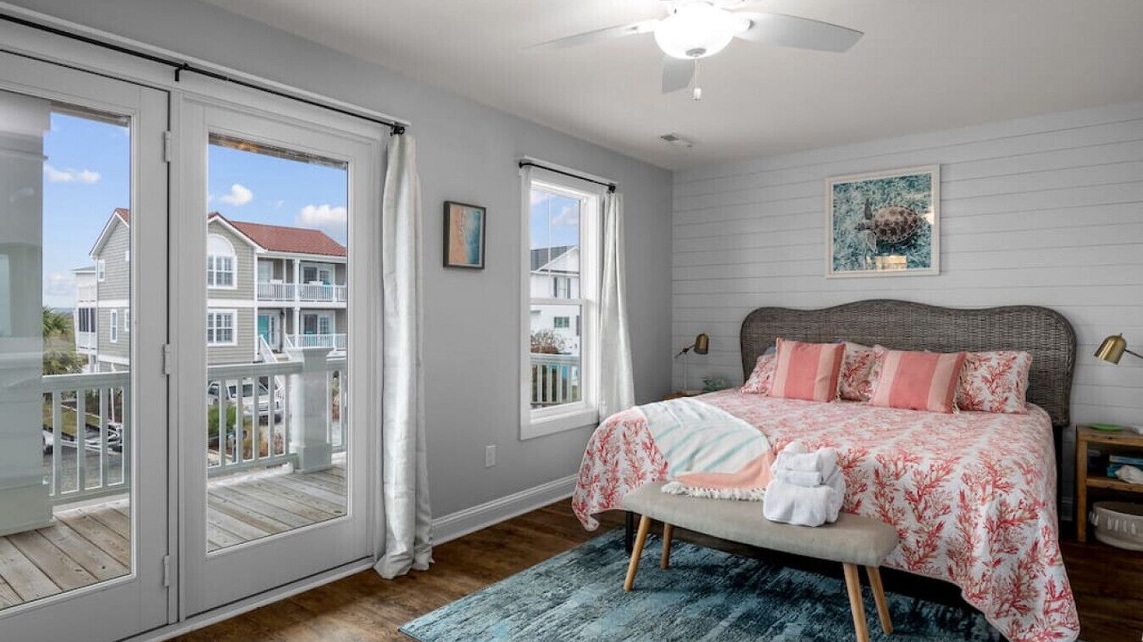 Photo of Bedroom in Holden Beach