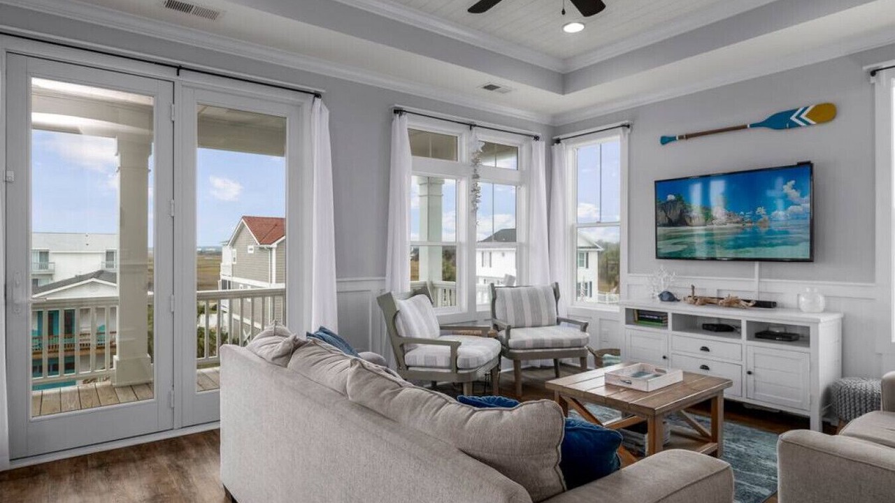 Photo of Livingroom in Holden Beach