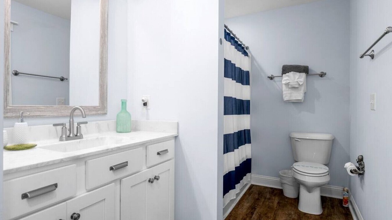 Photo of Bathroom in Holden Beach