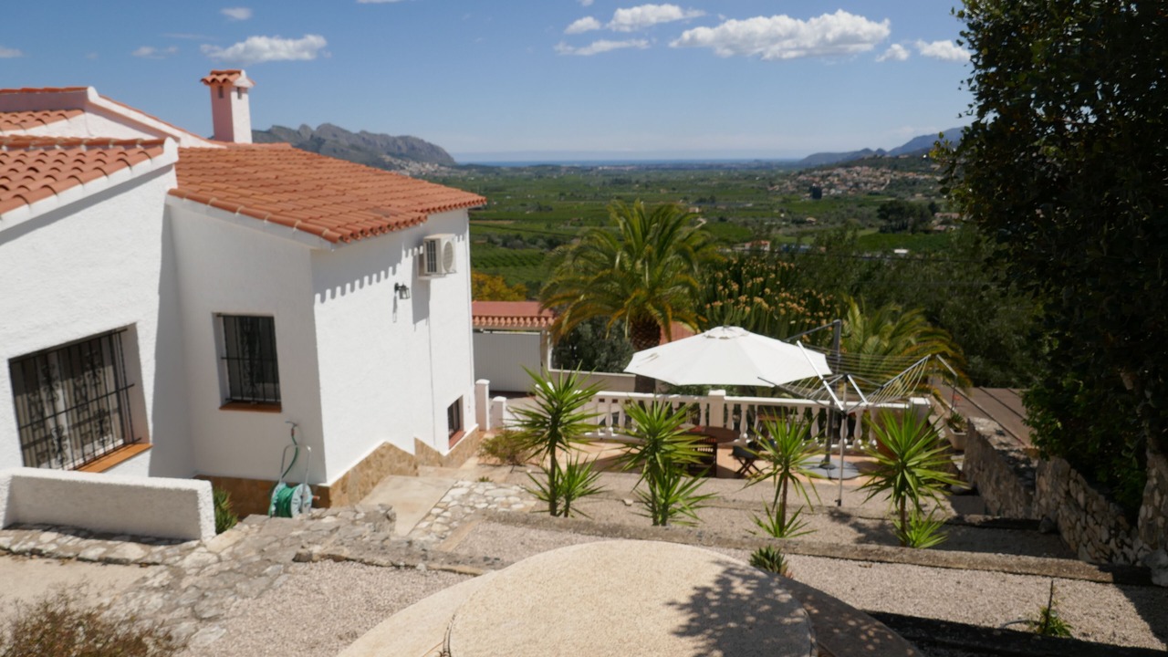 Photo of Patio Balcony in Orba