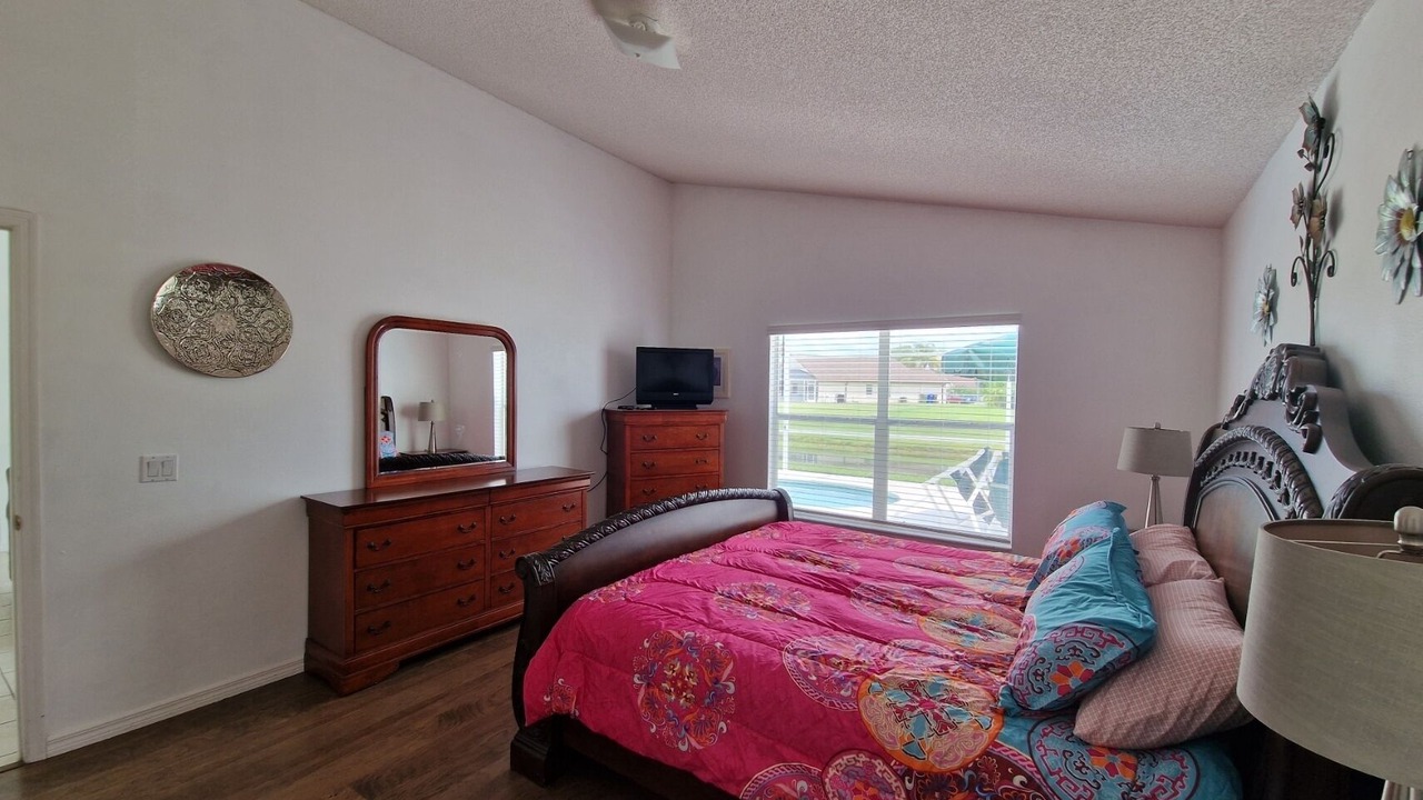Photo of Bedroom in Eagle Pointe South