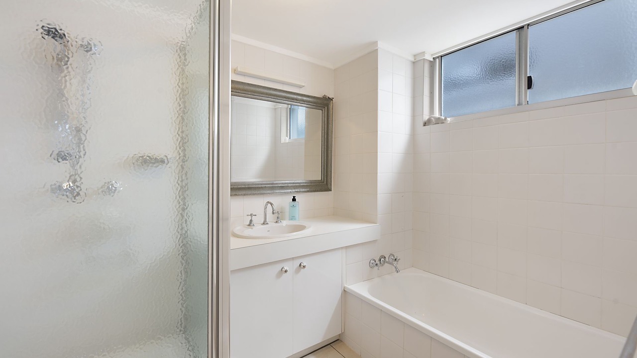 Photo of Bathroom in Moffat Beach