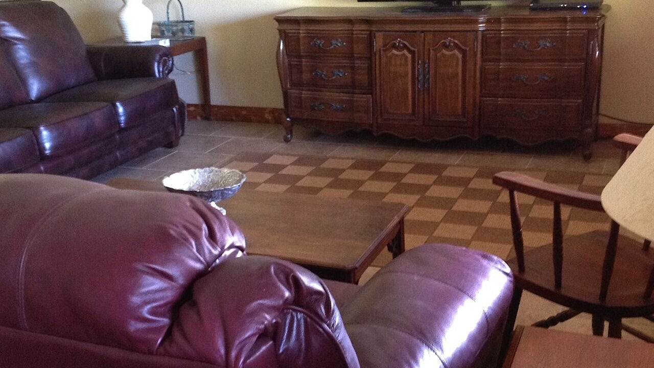 Photo of Livingroom in Victor