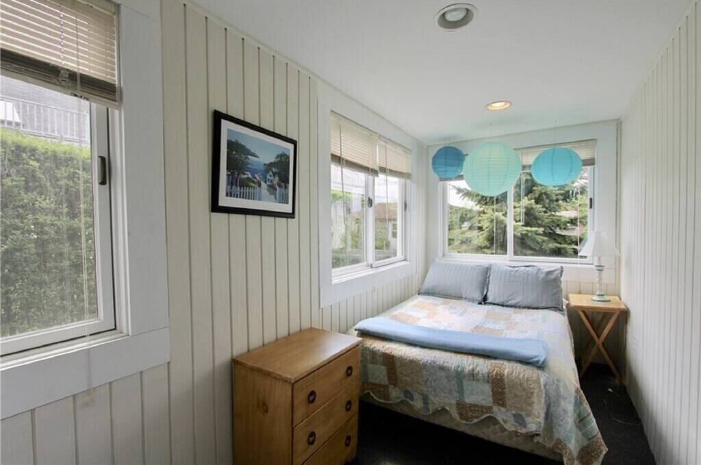 Photo of Bedroom in Newport
