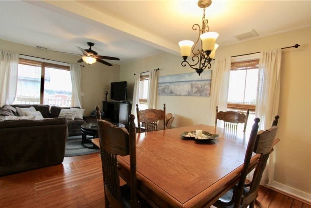 Photo of Others in Newport