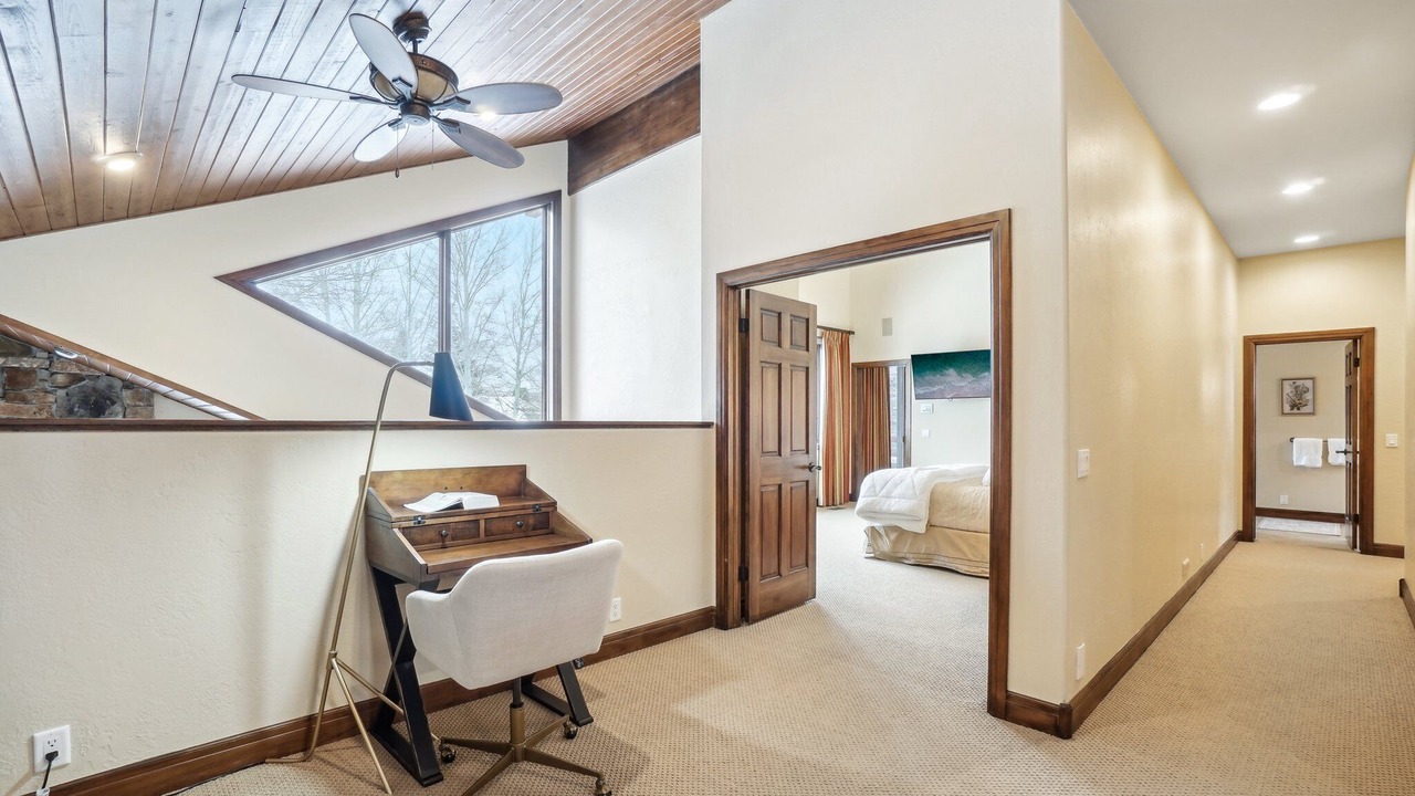 Photo of Bedroom in Park Meadows
