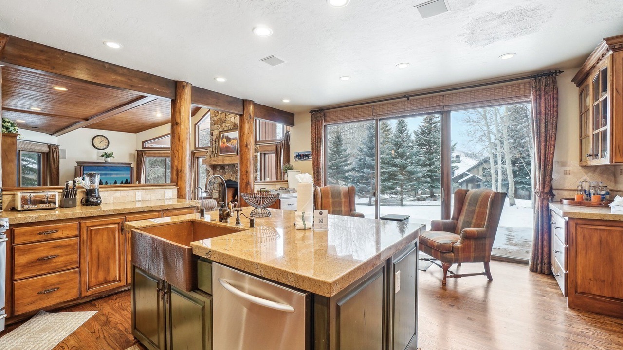 Photo of Kitchen in Park Meadows