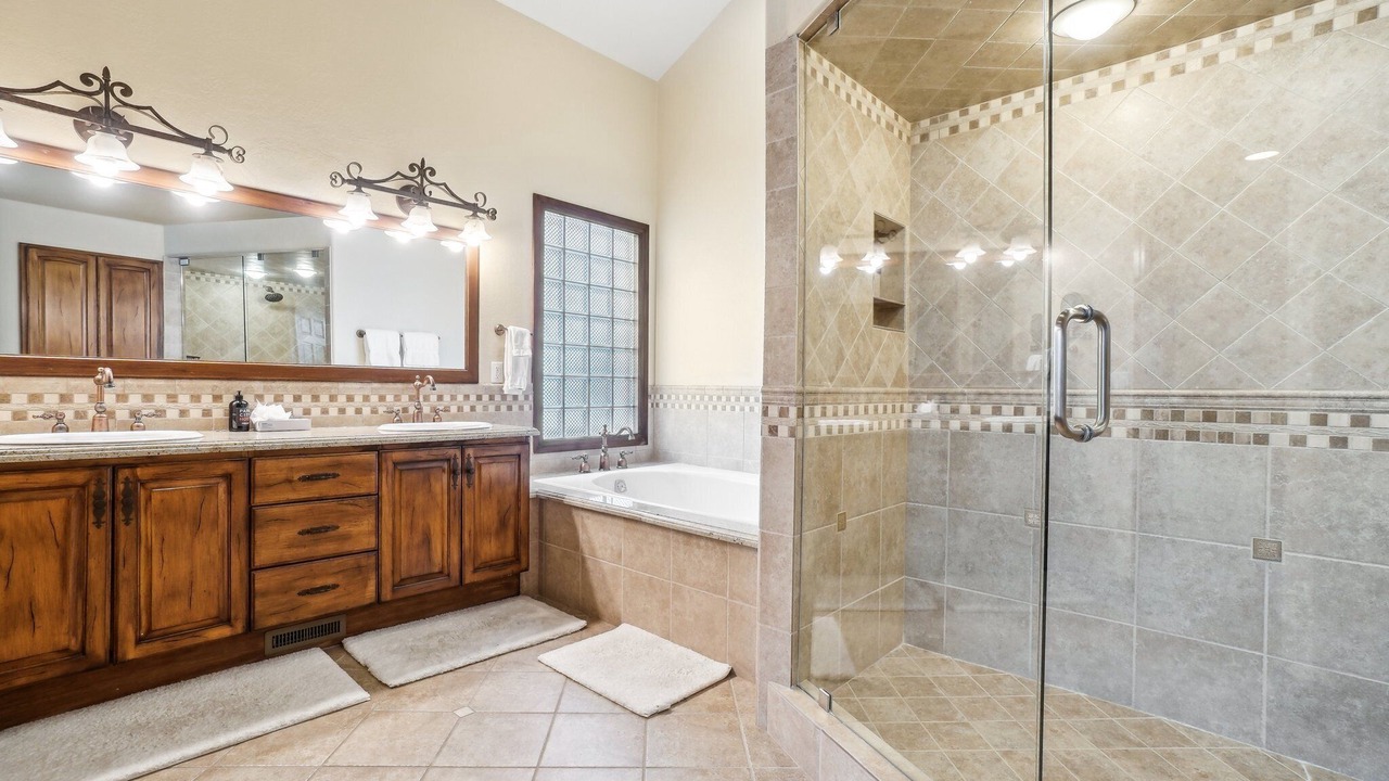 Photo of Bathroom in Park Meadows
