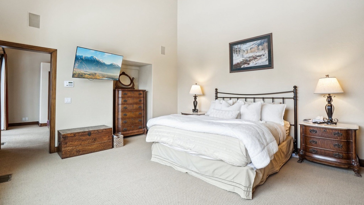 Photo of Bedroom in Park Meadows