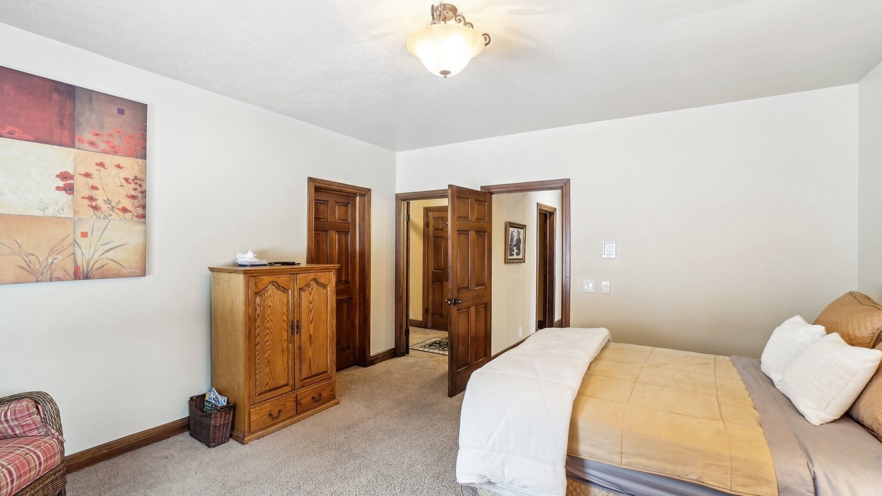 Photo of Bedroom in Park Meadows