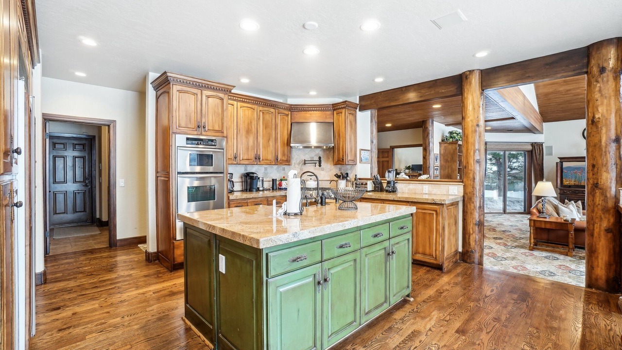 Photo of Kitchen in Park Meadows