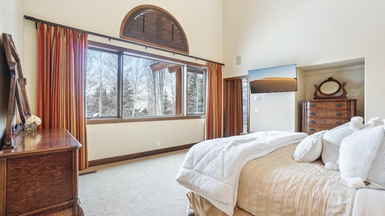 Photo of Bedroom in Park Meadows