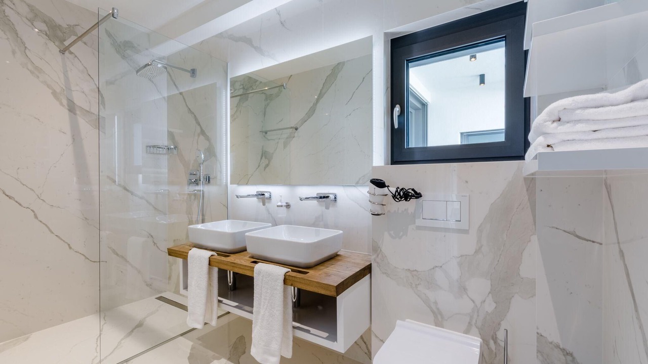 Photo of Bathroom in Cove Makarac (Milna)