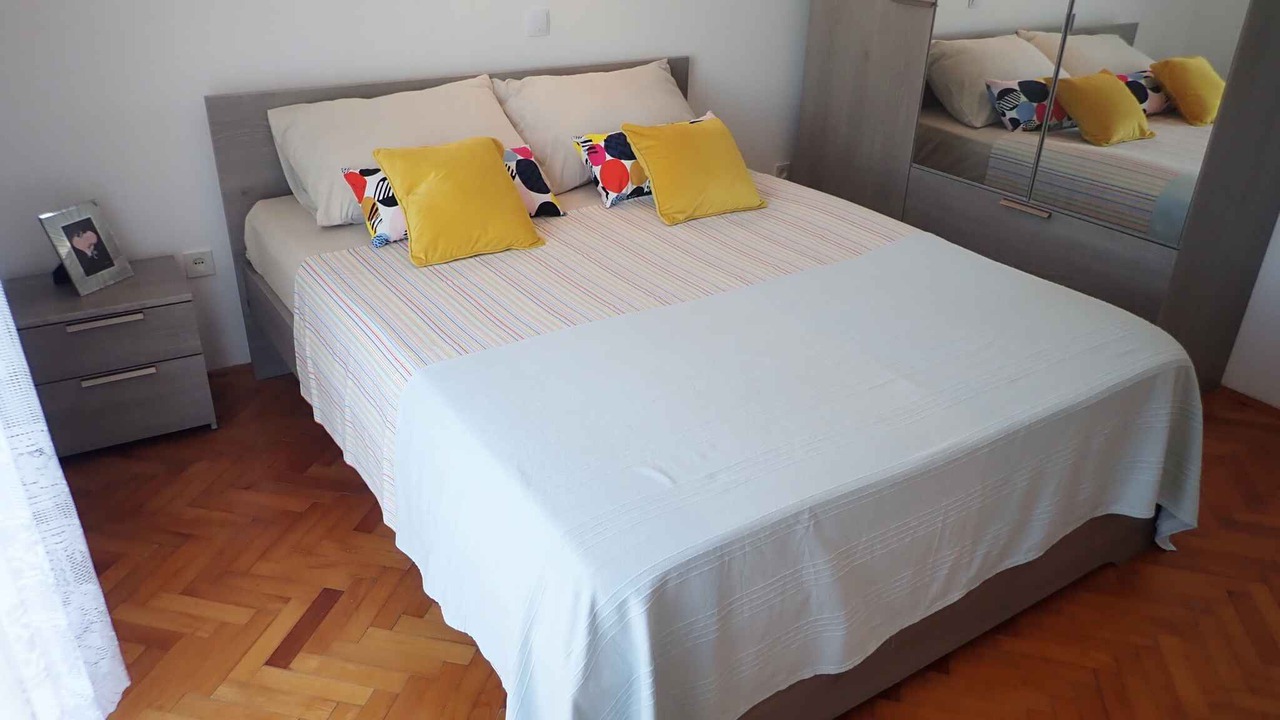 Photo of Bedroom in Seline