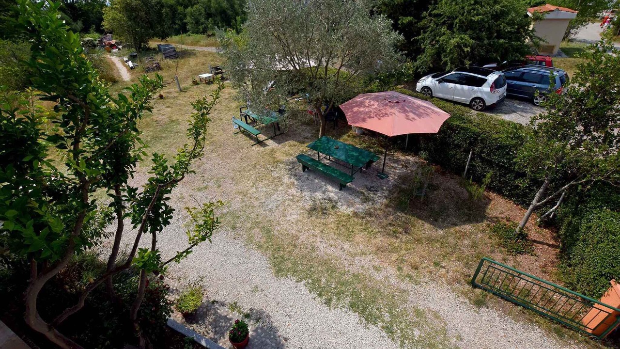 Photo of Outdoor in Seline