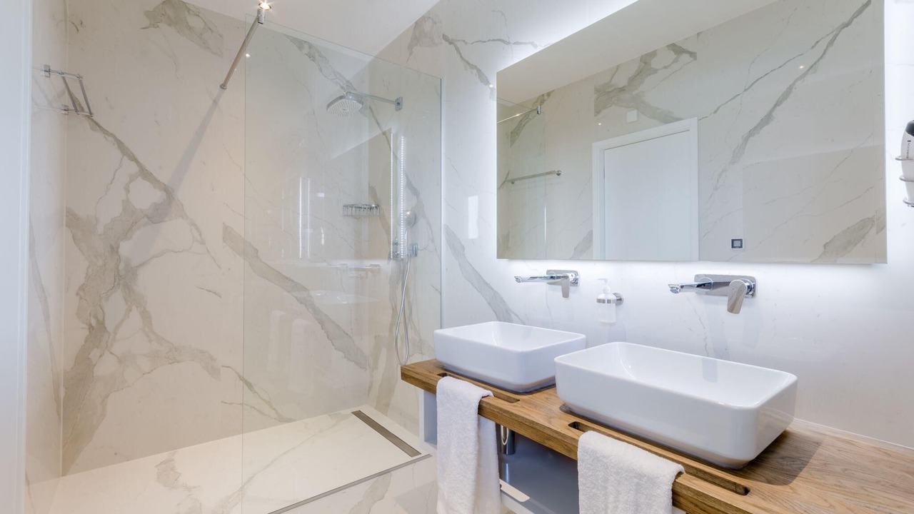 Photo of Bathroom in Cove Makarac (Milna)
