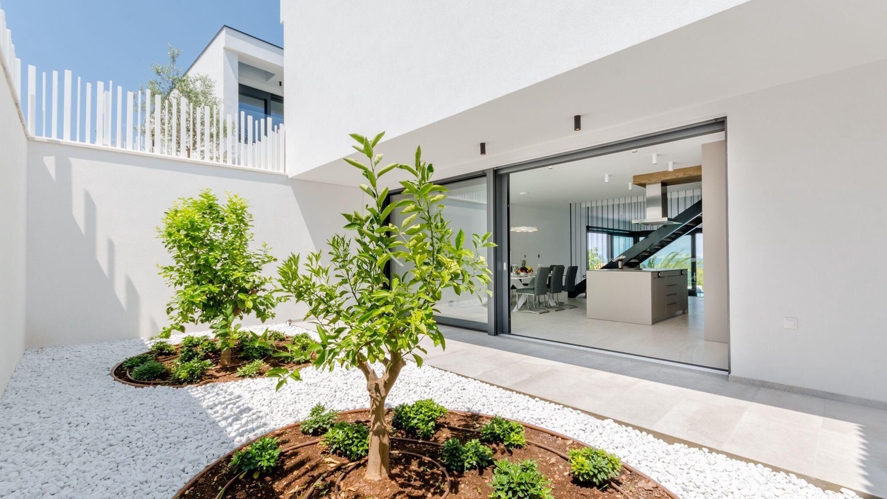 Photo of Patio Balcony in Cove Makarac (Milna)