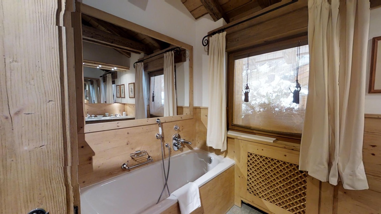 Photo of Bathroom in Champfer