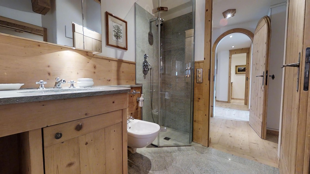 Photo of Bathroom in Champfer