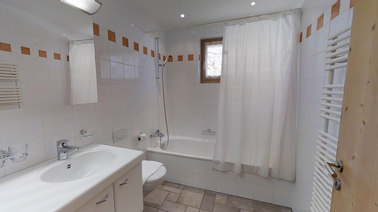 Photo of Bathroom in Celerina-Schlarigna