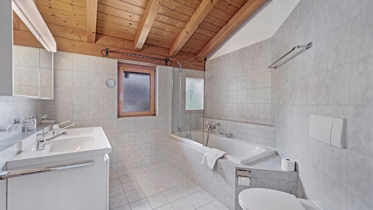 Photo of Bathroom in Celerina-Schlarigna
