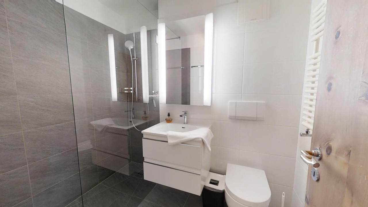 Photo of Bathroom in Silvaplana